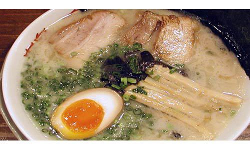 ジャカルタの濃厚豚骨ラーメン